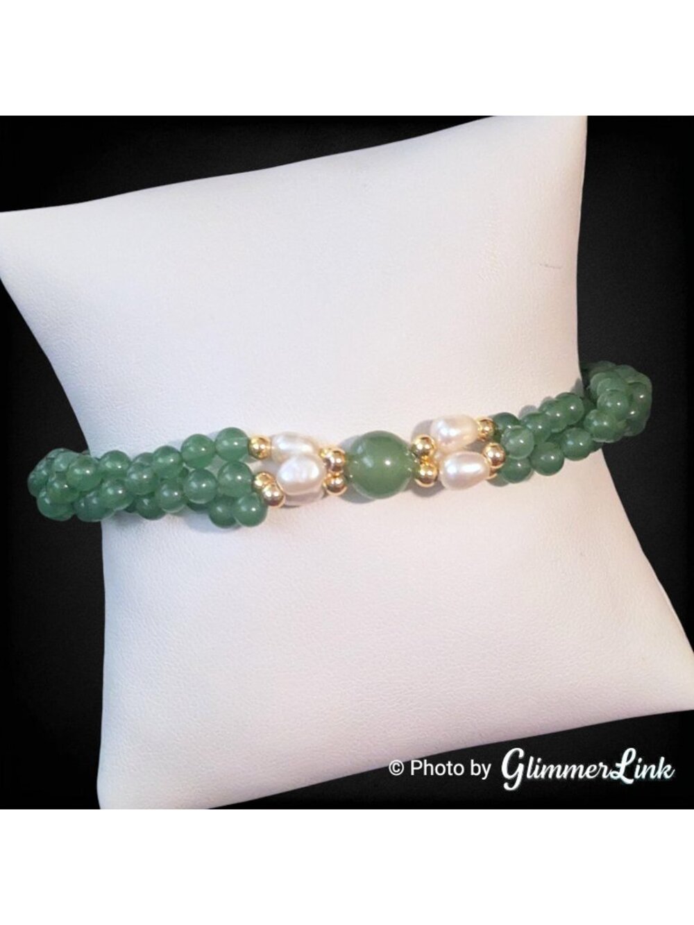 Vintage Green Stone Triple Strand Bracelet Pearl Accents Gold Tone Y2K